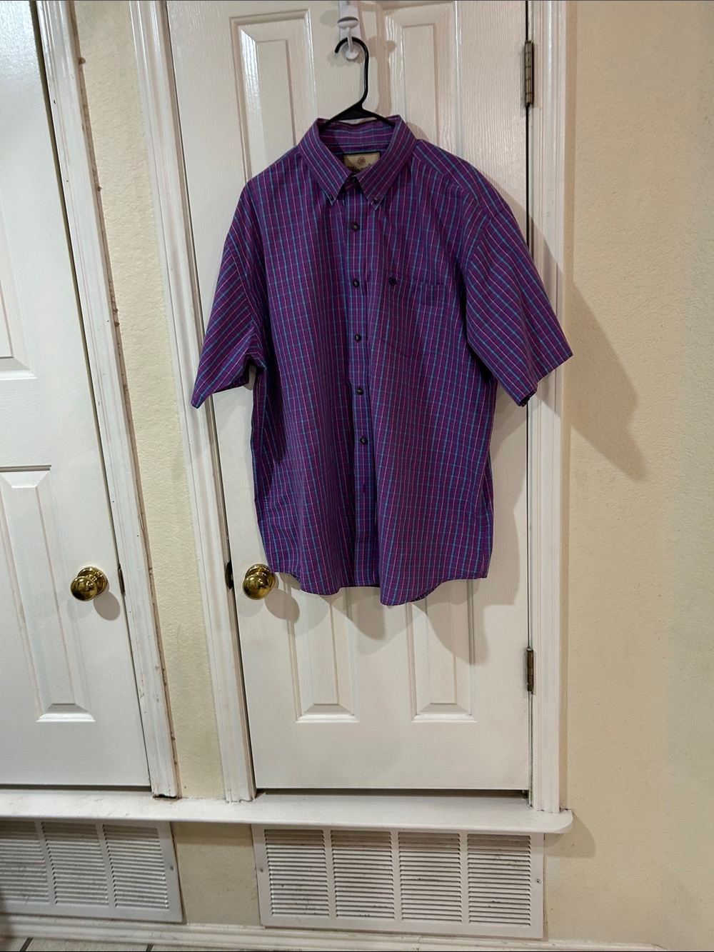 Wrangler Purple Plaid Short Sleeve Button-Down Shirt GOING SOON! - Picture 4 of 5